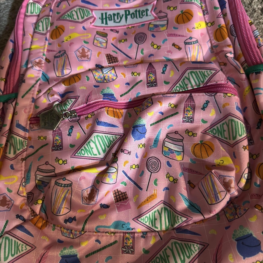 JuJuBe Harry Potter Honeydukes backpack